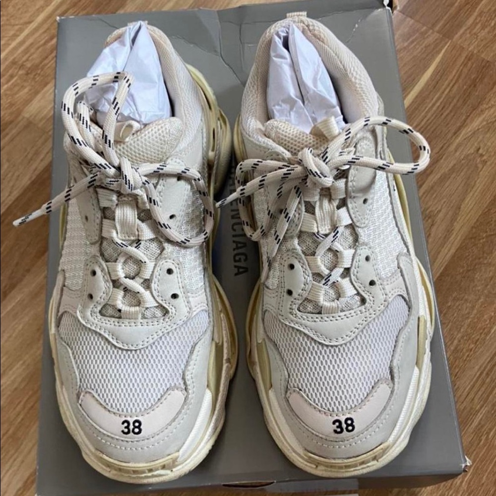 Balenciaga Triple S